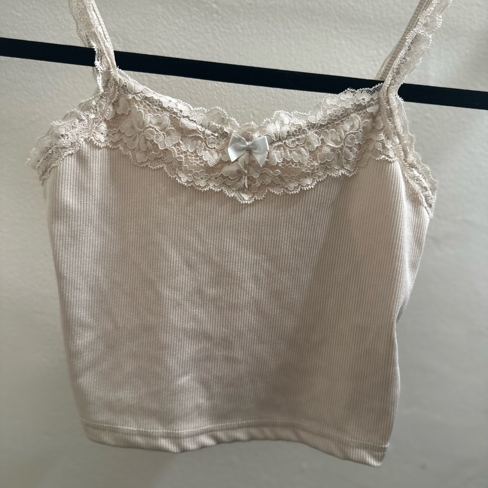 cream color lace tank top